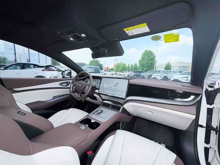 BYD Seal 07 DM-i Hybrid, 2025 — фото 7 из 7