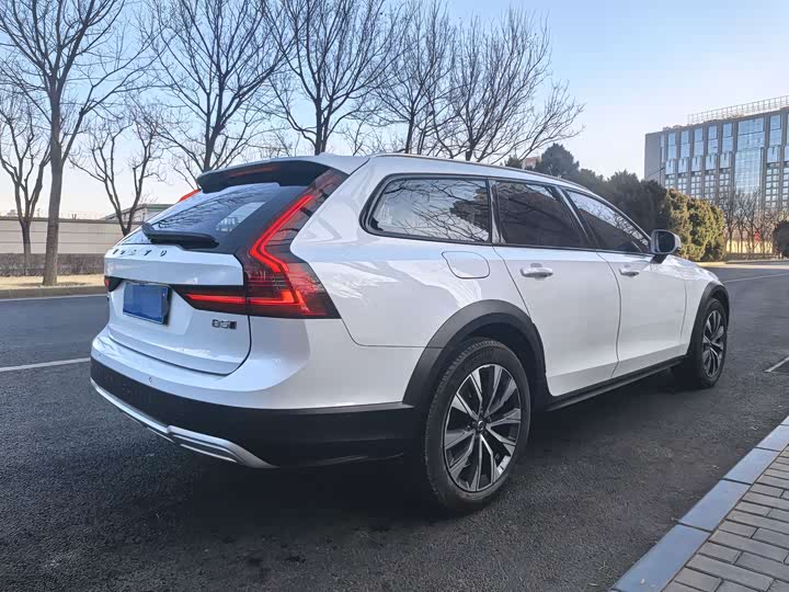 Volvo V90, 2022 — фото 5 из 9