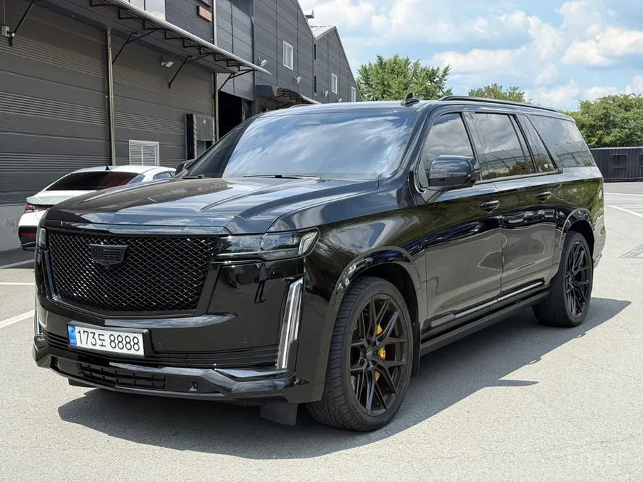 Cadillac Escalade, 2023 — купить в Тольятти под ключ