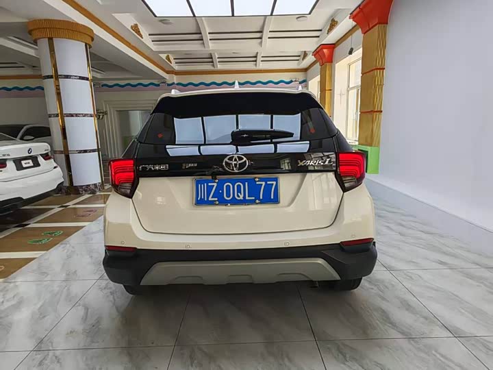 Toyota Yaris L Hatchback, 2022 — фото 6 из 9