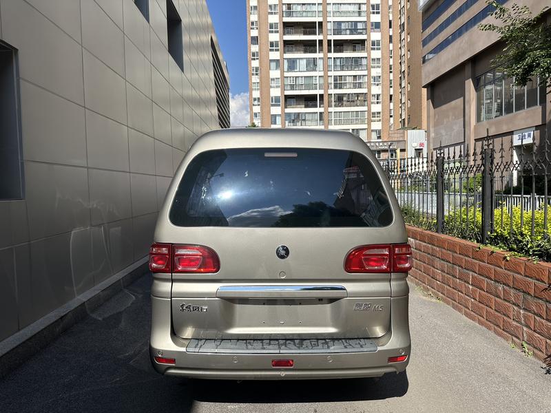 Dongfeng Forthing Lingzhi M5, 2023 — фото 5 из 11