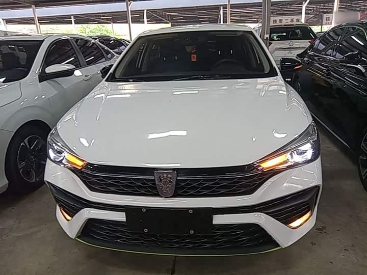Roewe i5, 2023 — фото 3 из 9
