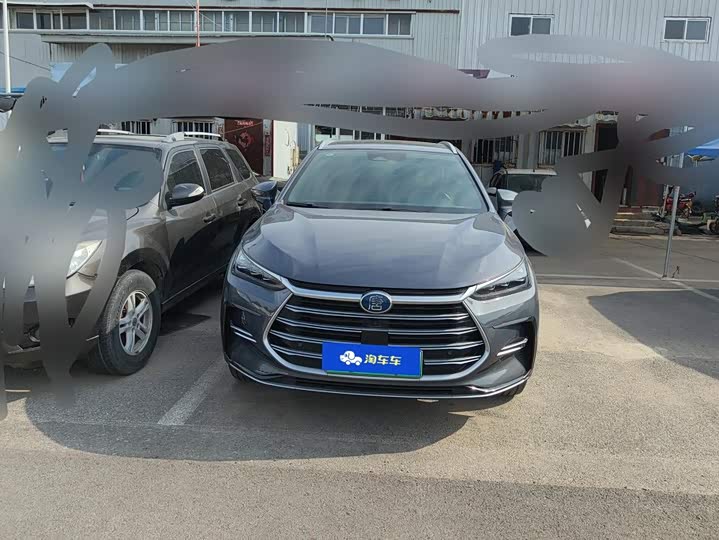 BYD Tang Hybrid/EV, 2022 — фото 2 из 9