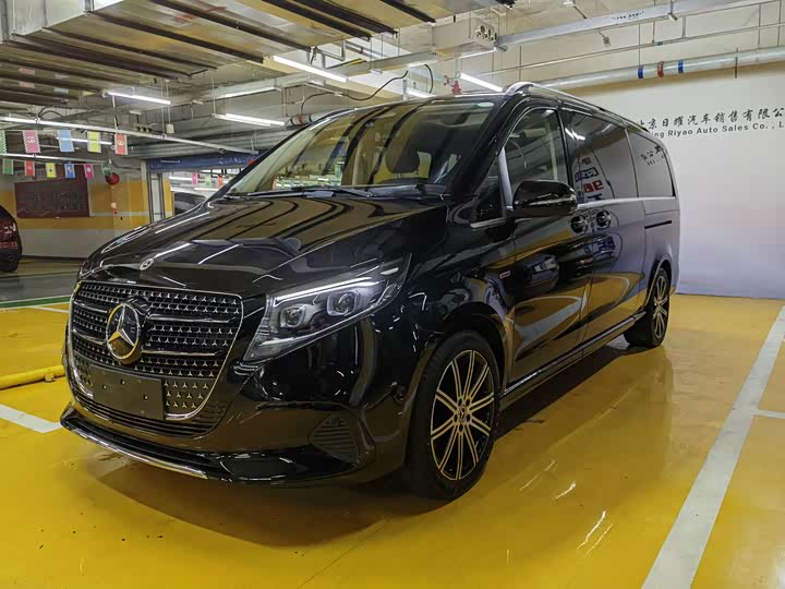 Mercedes-Benz V-Class, 2024 — купить в Саранске под ключ