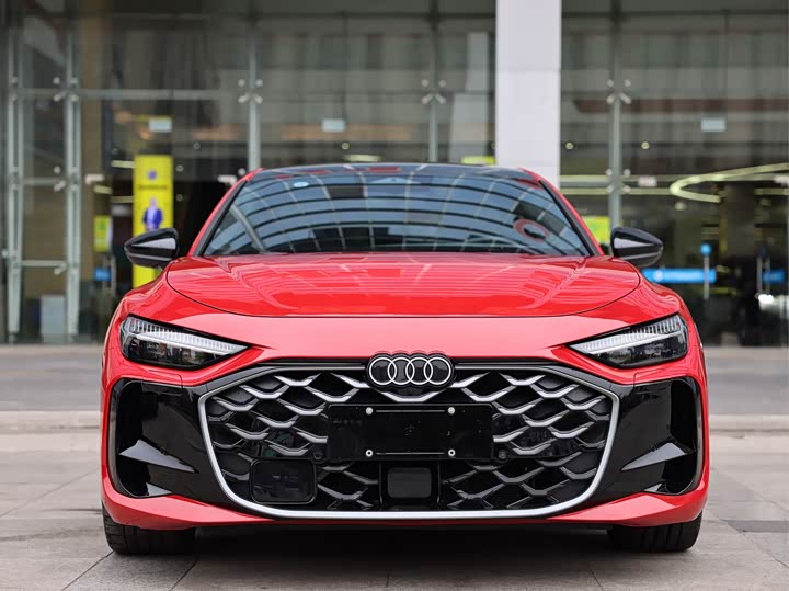 Audi A5L Sportback, 2025 — фото 2 из 9