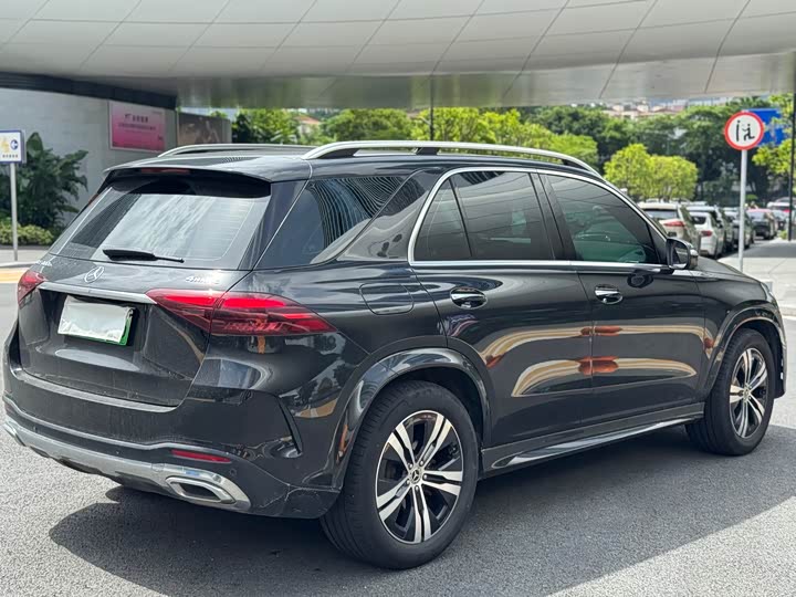 Mercedes-Benz GLE-Class Hybrid, 2023 — фото 4 из 9