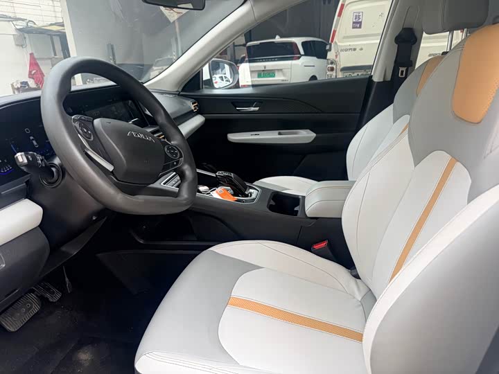 Dongfeng Aeolus E70, 2023 — фото 6 из 9