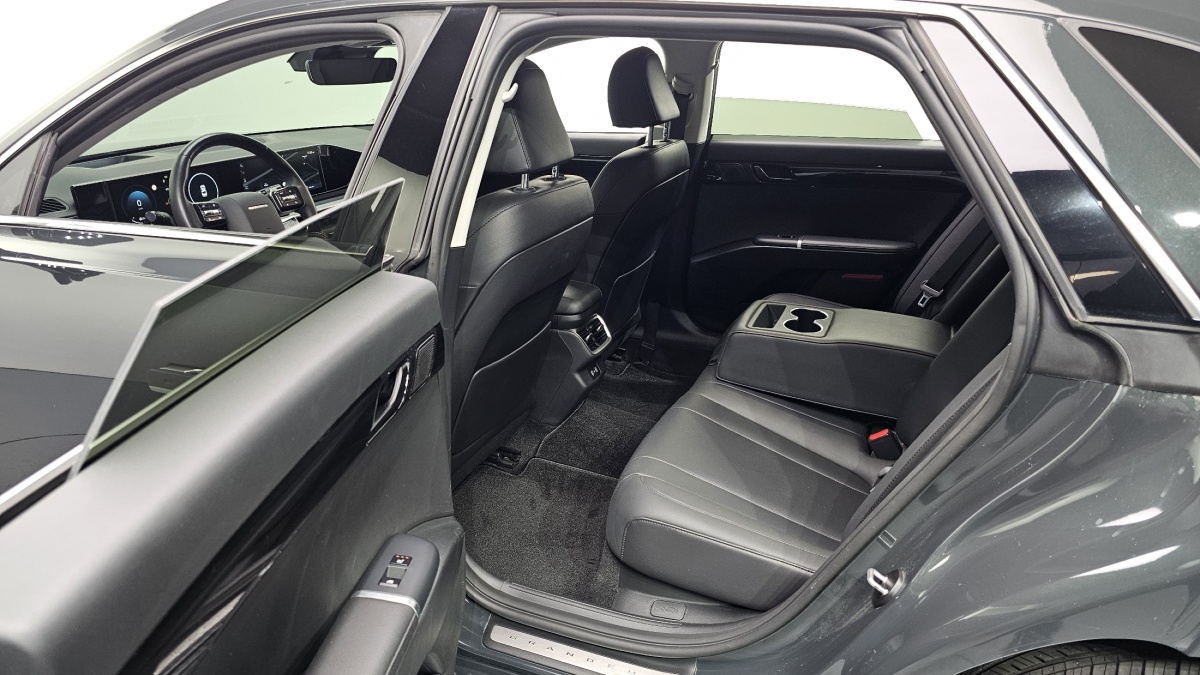 Hyundai Grandeur, 2023 — фото 10 из 12