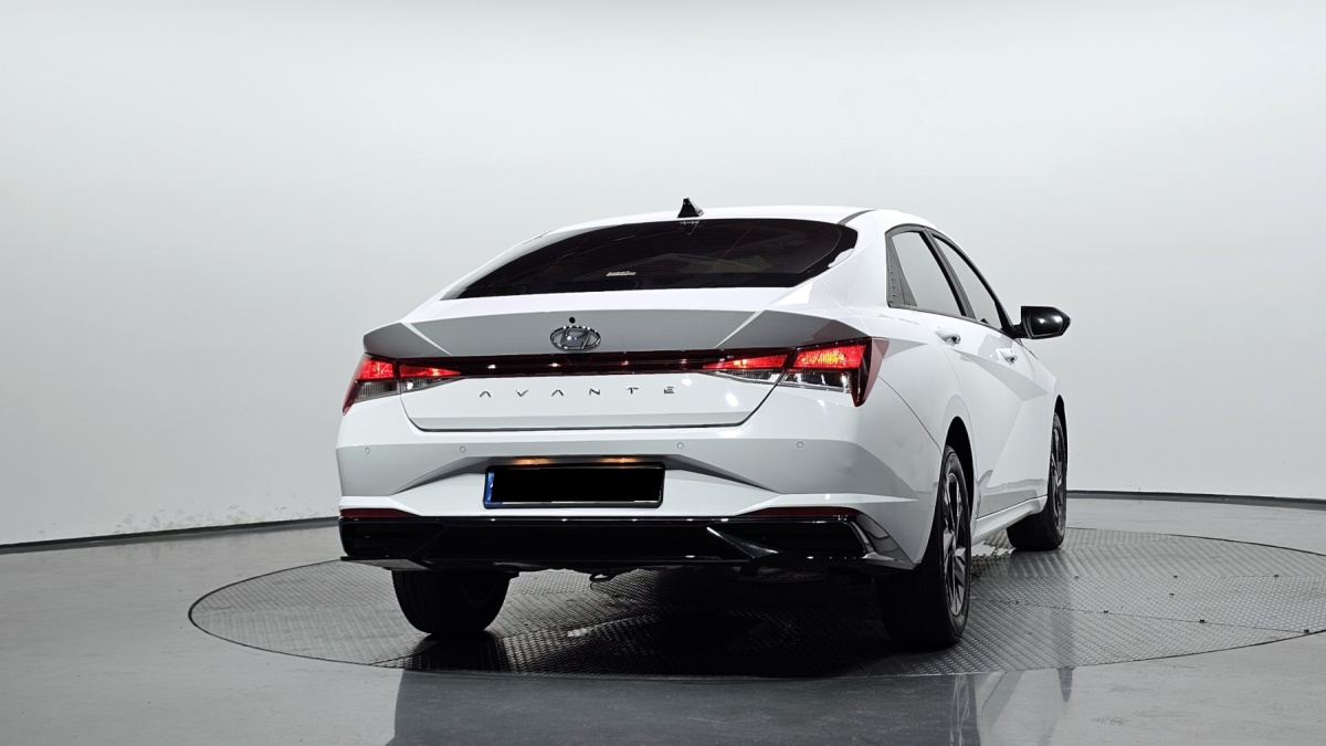 Hyundai Avante, 2022 — фото 4 из 12