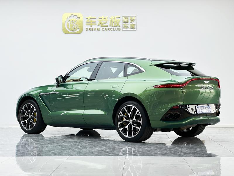 Aston Martin DBX, 2023 — фото 4 из 12