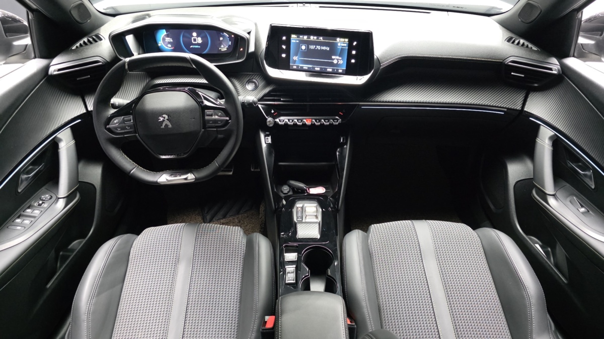 Peugeot 2008, 2023 — фото 6 из 12