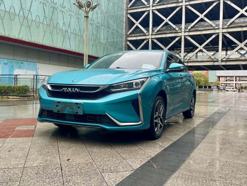 Dongfeng Aeolus Yixuan, 2022 — купить в Санкт-Петербурге под ключ