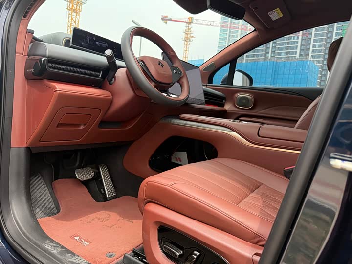 GAC Hyptec HL, 2025 — фото 4 из 9