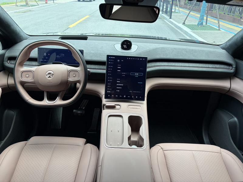 Nio EC6, 2023 — фото 6 из 9
