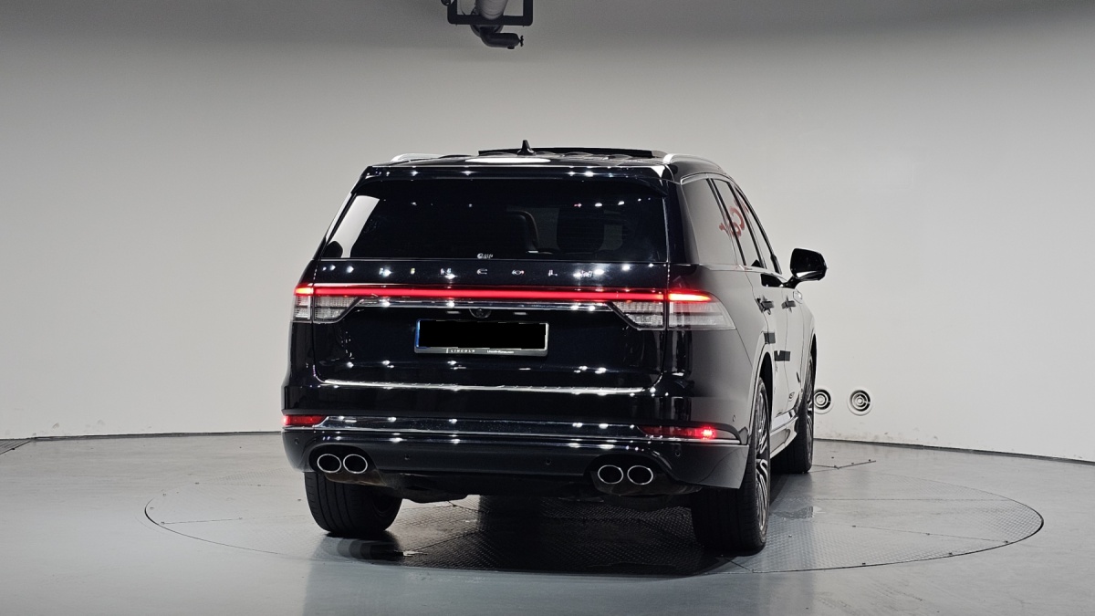 Lincoln Aviator, 2022 — фото 4 из 12