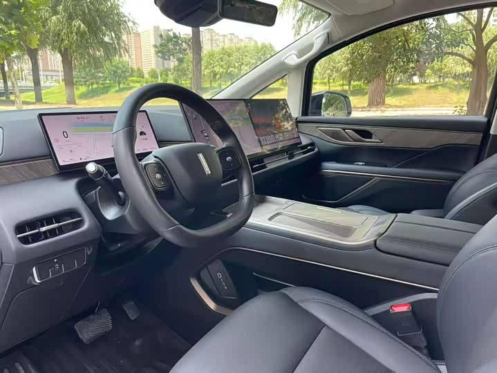 Wey 80 Hybrid, 2025 — фото 6 из 9