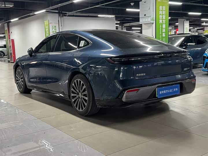 Geely Galaxy Starshine 8 EM-i, 2025 — фото 9 из 9