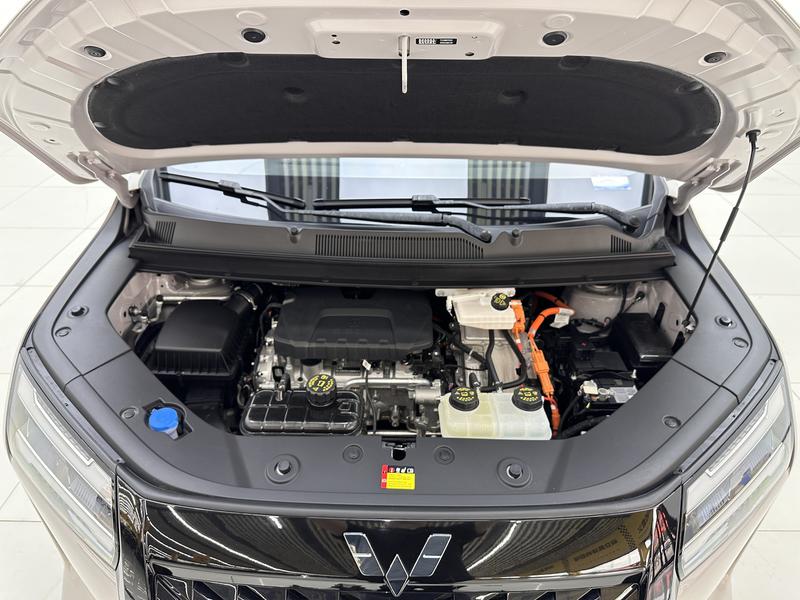 Wuling Starlight 730 Hybrid/EV, 2025 — фото 12 из 12
