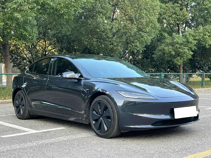 Tesla Model 3, 2024 — фото 3 из 9