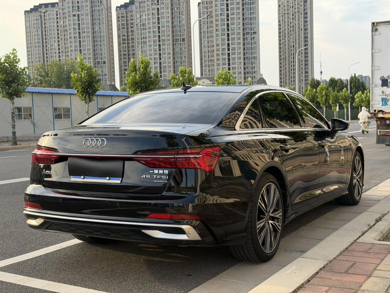 Audi A6L, 2023 — фото 6 из 12