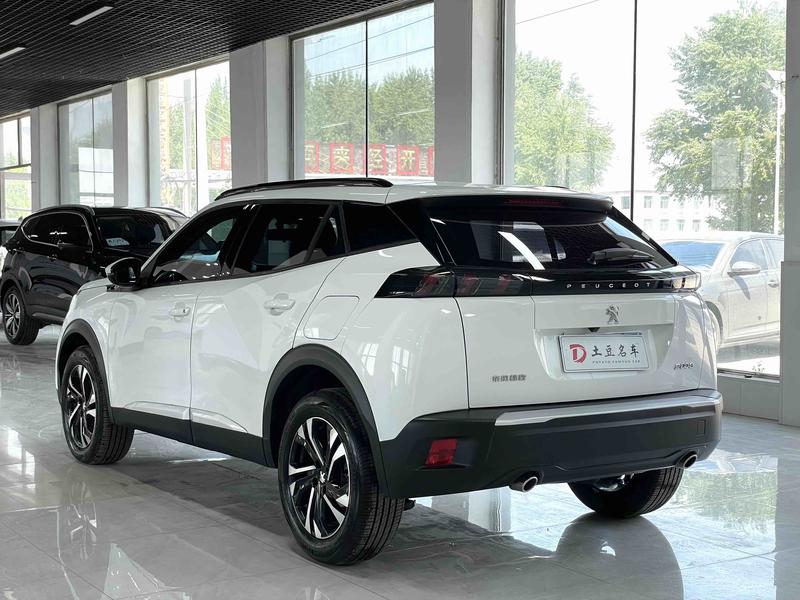 Peugeot 2008, 2023 — фото 4 из 12