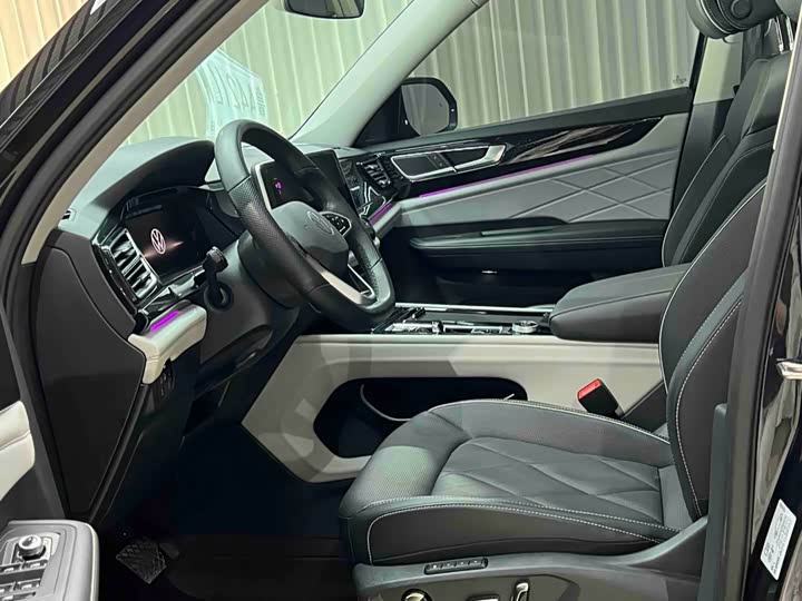 Volkswagen Teramont X, 2024 — фото 6 из 9