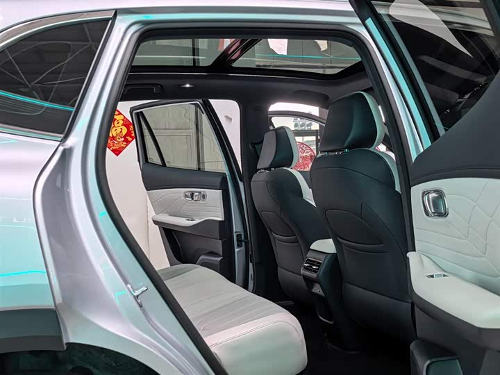 Geely Galaxy Starship 7, 2025 — фото 8 из 9