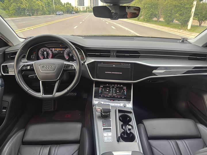 Audi A7, 2023 — фото 7 из 9