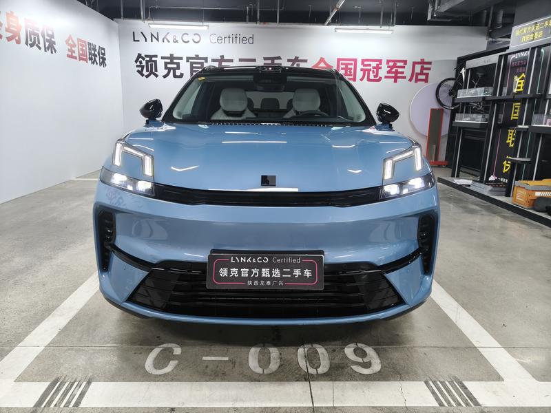 Lynk & Co 08 EM-P Hybrid, 2025 — фото 2 из 12