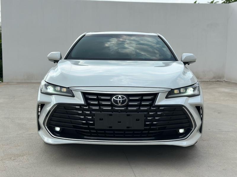 Toyota Avalon, 2023 — фото 2 из 12