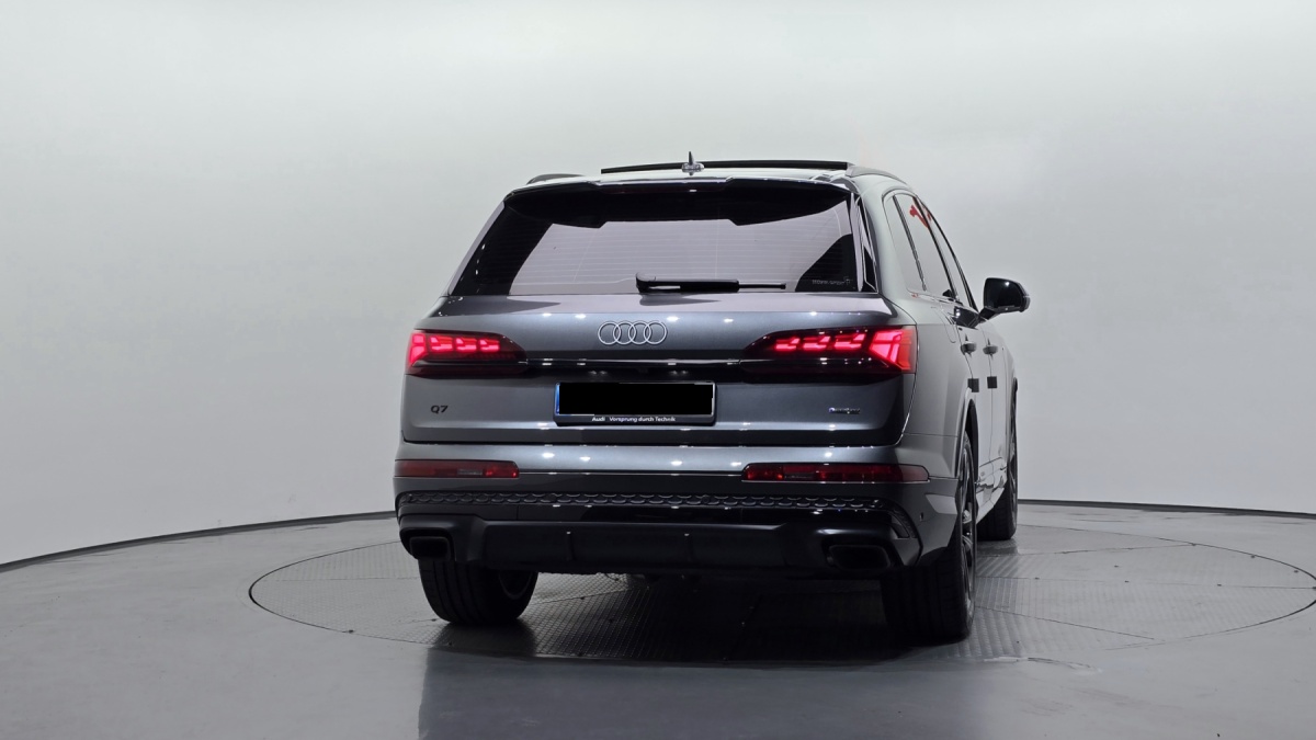 Audi Q7, 2025 — фото 4 из 12