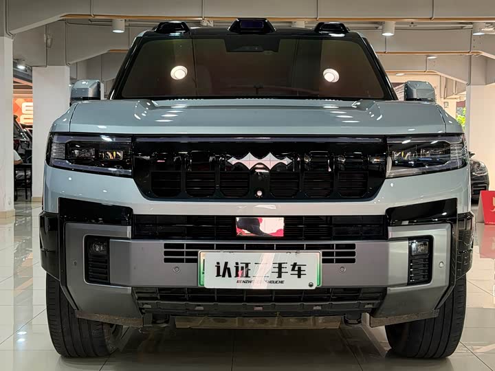 BYD FangChengBao Leopard 8, 2024 — фото 2 из 9