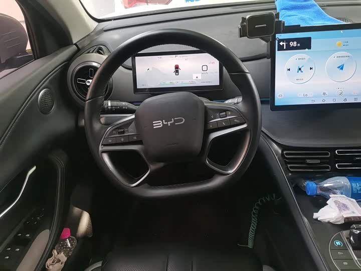 BYD Sea Lion 05 DM-i Hybrid, 2025 — фото 3 из 9
