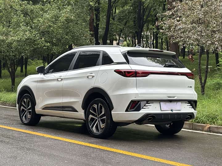 JAC QX Hybrid, 2023 — фото 4 из 9