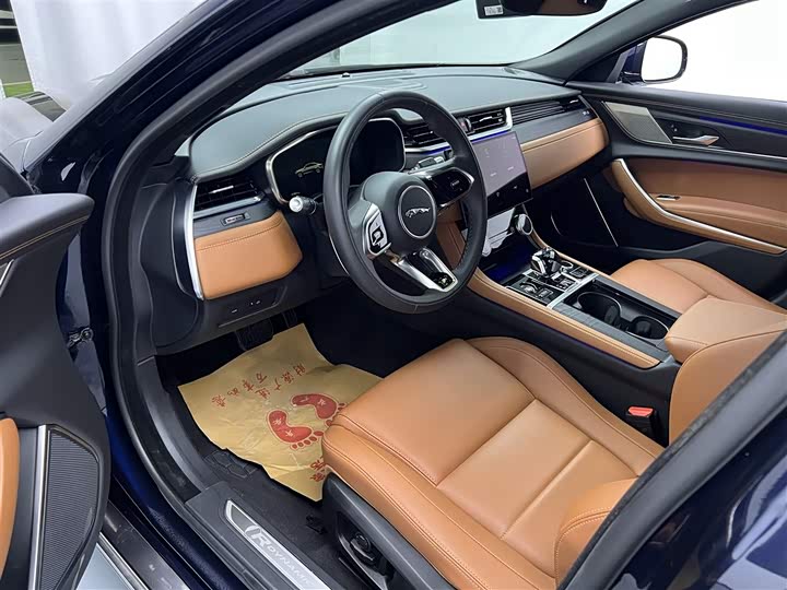 Jaguar XF L, 2022 — фото 7 из 9