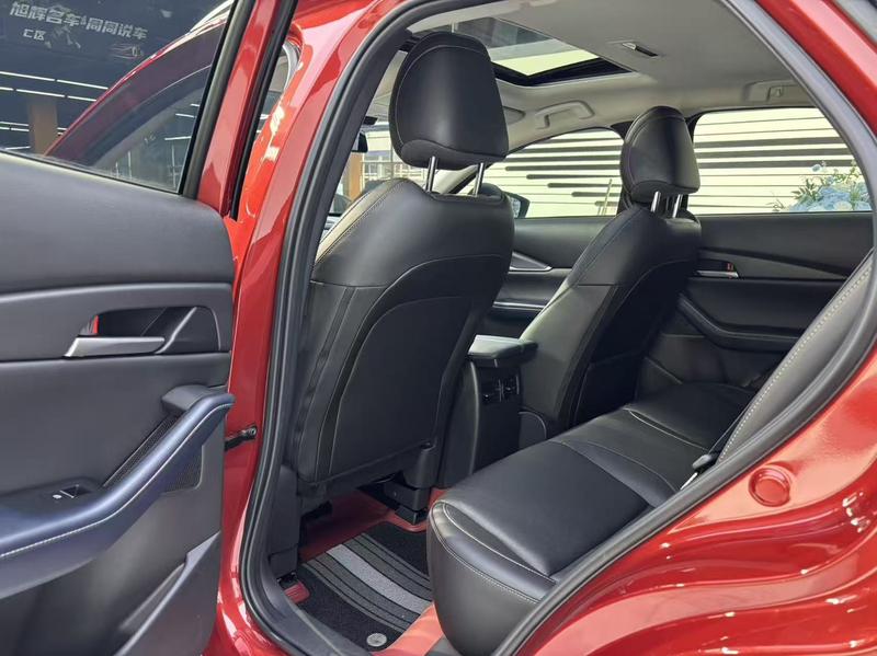 Mazda CX-30, 2021 — фото 8 из 9