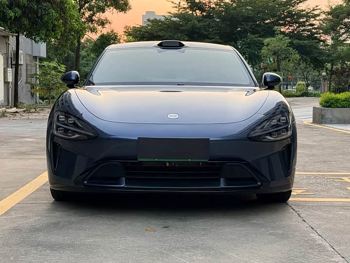Xiaomi SU7, 2024 — фото 8 из 9