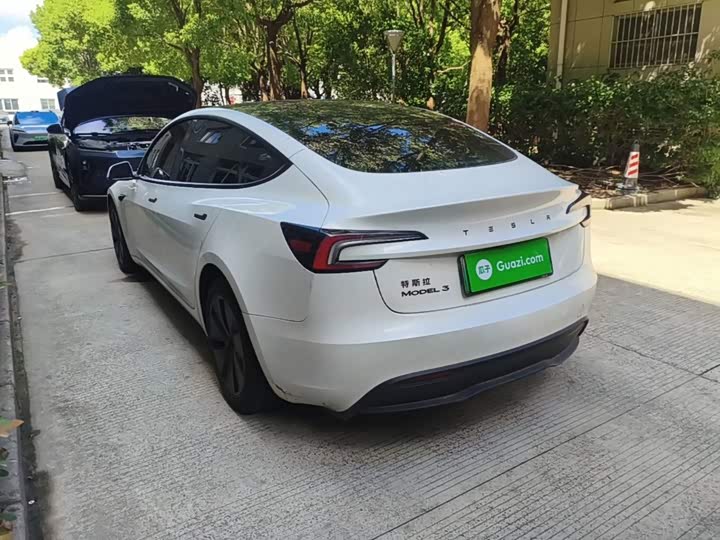 Tesla Model 3, 2025 — фото 5 из 9