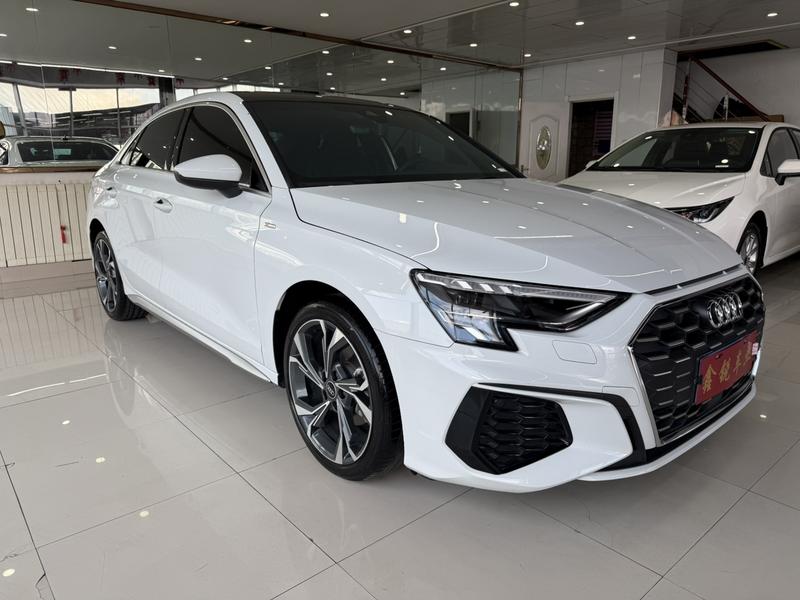 Audi A3, 2023 — фото 3 из 12