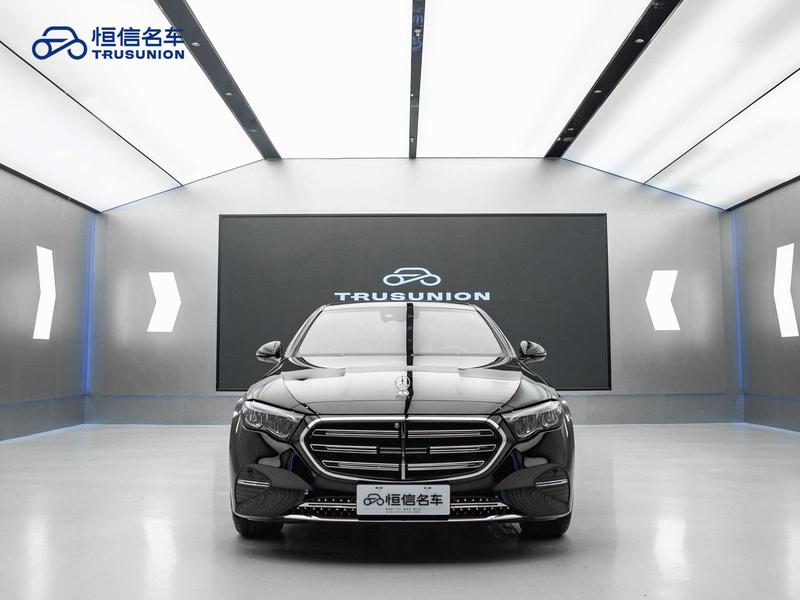 Mercedes-Benz E-Class, 2025 — фото 2 из 12