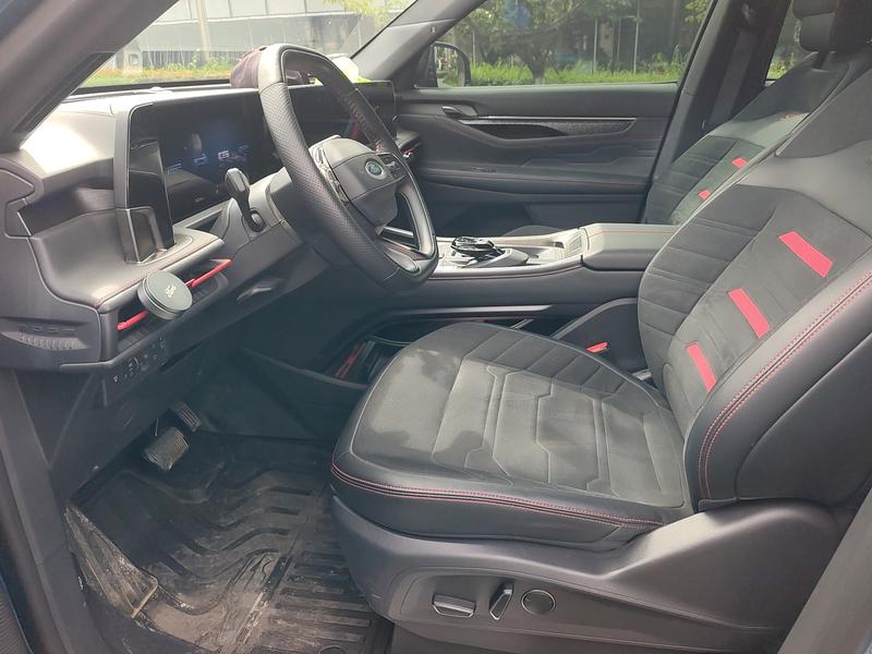 Ford Edge, 2023 — фото 10 из 12