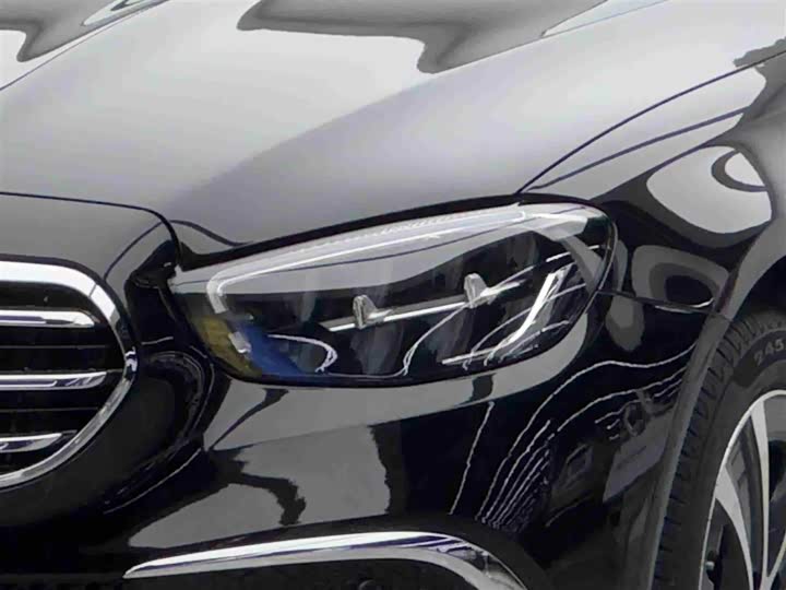 Mercedes-Benz E-Class Hybrid, 2022 — фото 3 из 9