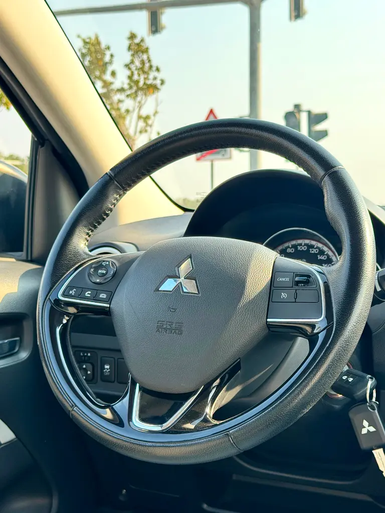 Mitsubishi Attrage, 2023 — фото 7 из 10