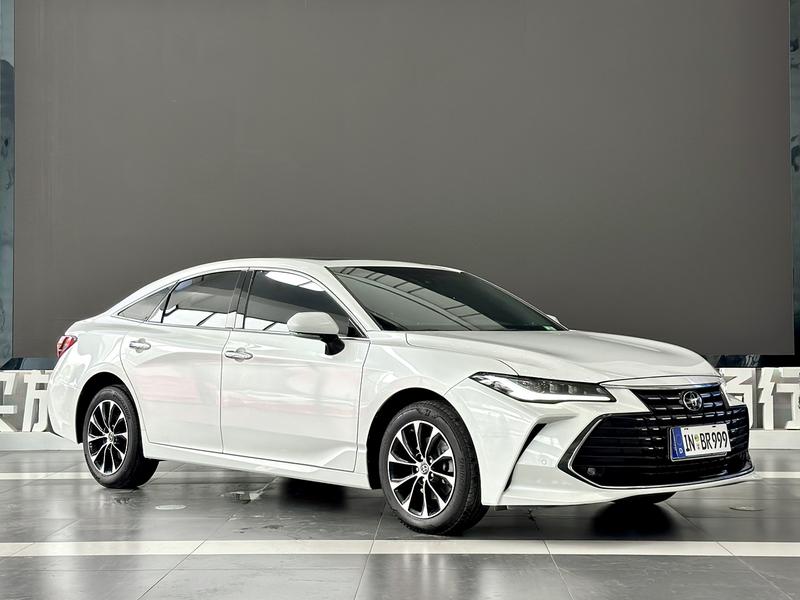 Toyota Avalon, 2022 — фото 3 из 10