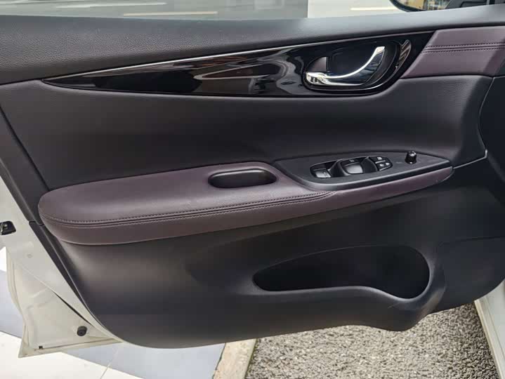 Nissan Tiida, 2023 — фото 9 из 9