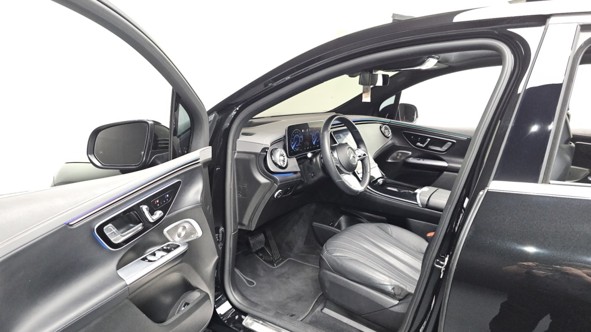 Mercedes-Benz EQE, 2023 — фото 9 из 12