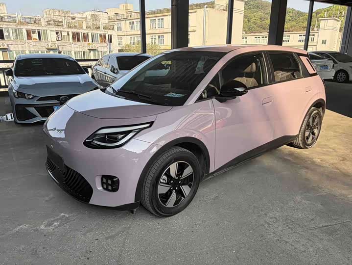 GAC Aion UT, 2024 — купить в Уфе под ключ