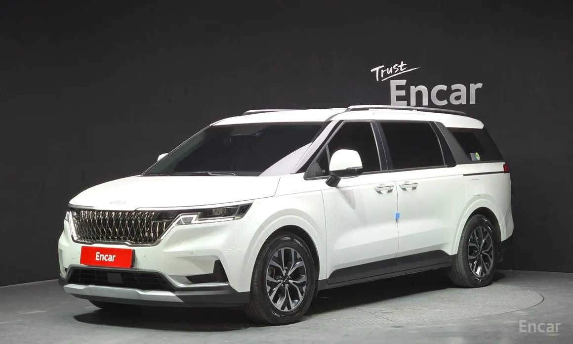 Kia Carnival, 2022 — купить в Туле под ключ