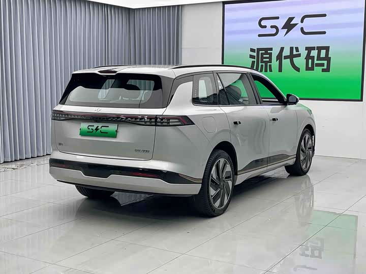 Dongfeng Yipai eπ 008, 2024 — фото 9 из 9
