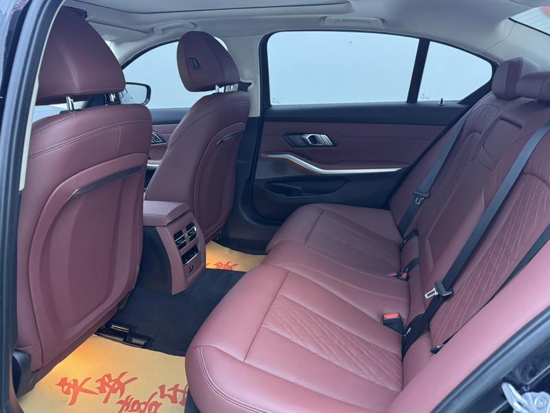 BMW i3, 2023 — фото 11 из 12